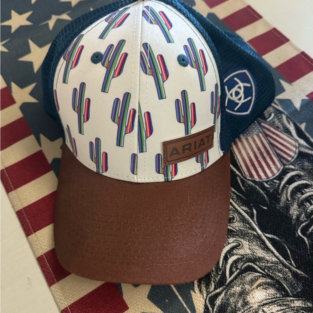 Ariat hat